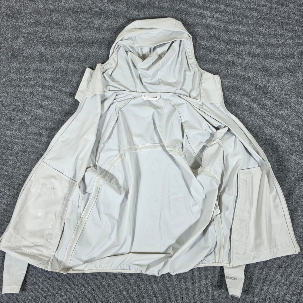 Unavailable - Picture 3 of 10